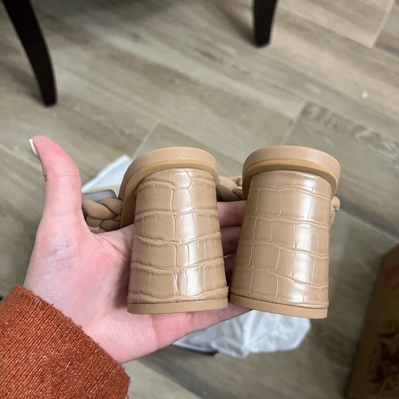 NWT in box Dolce Vita Paily Cafe Stella heels size 7.5 - Picture 5 of 8